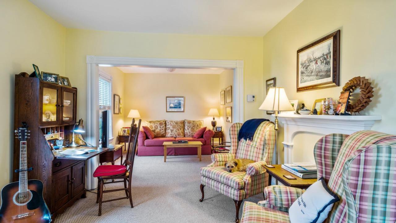 ماهوني باي Bayview Pines Country Inn B&B المظهر الخارجي الصورة