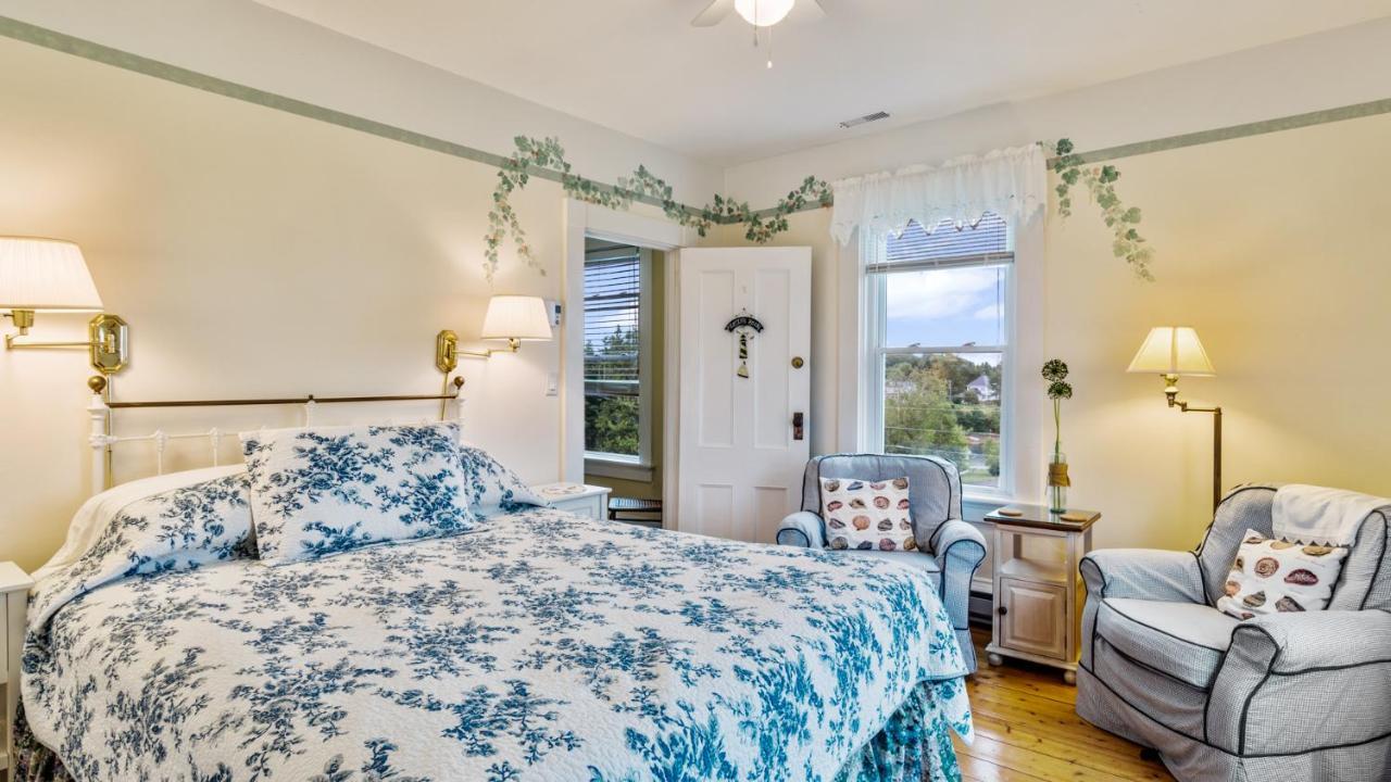 ماهوني باي Bayview Pines Country Inn B&B المظهر الخارجي الصورة